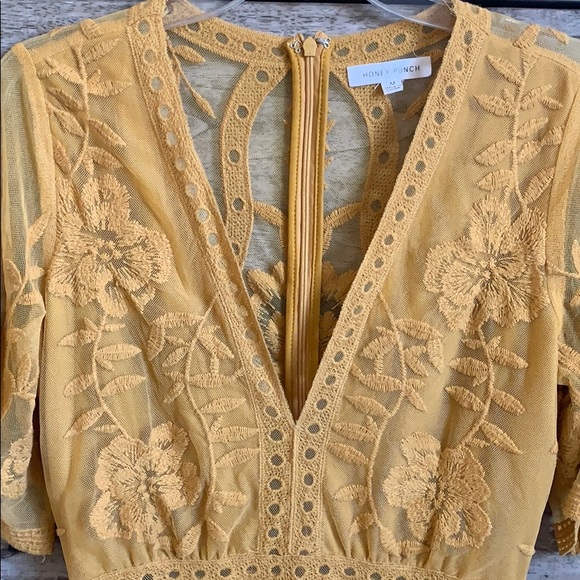 Honey Punch romper - Picture 2 of 4